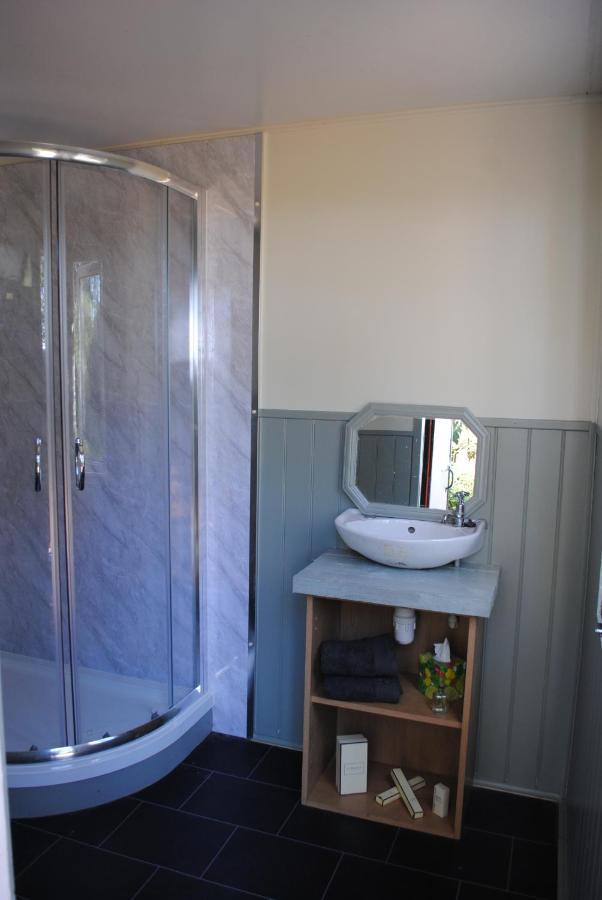 Penbedw Uchaf Estate - Rural Retreats, Tennis Mold Luaran gambar